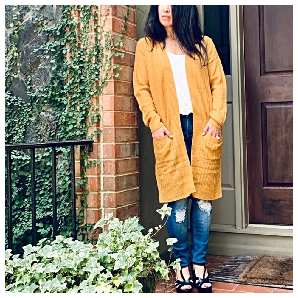 ✨LAST ONE✨Mustard chic knit side pockets Cardigan - Picture 6 of 8